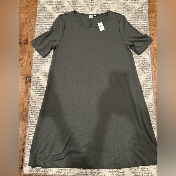 GAP Softspun Short Sleeve Swing Dress - Picture 3 of 9